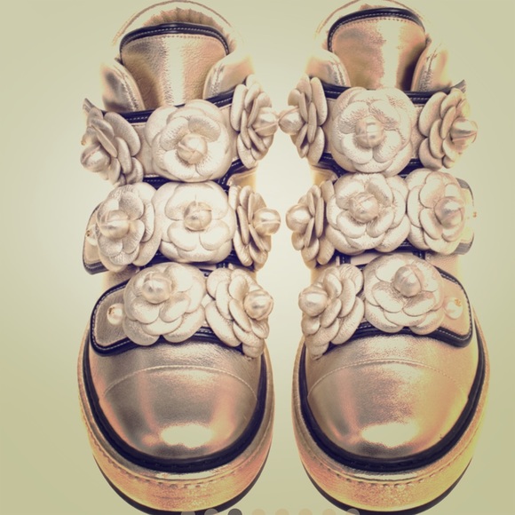 CHANEL Shoes - CHANEL  on ⛔️SALE⛔️Monday only💸exp 8/6/ at 12am!